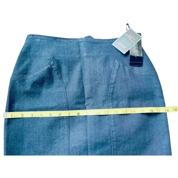 NWT LAFAYETTE 148 DENIM COLLECTION PENCIL SKIRT!! DARK BLUE DENIM SIZE 2• - Picture 3 of 5